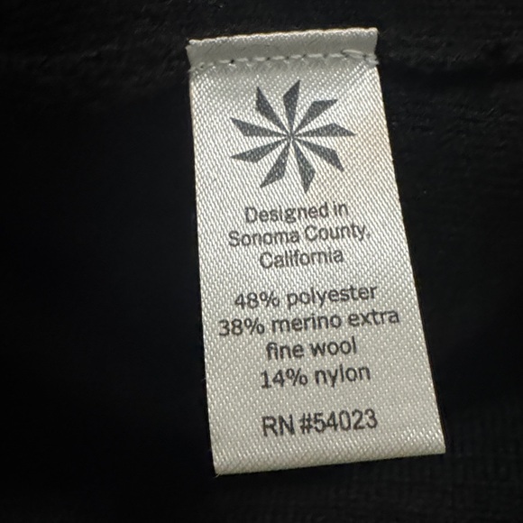 NWT Athleta Black Thermal Honeycomb Sweater M - Picture 6 of 6